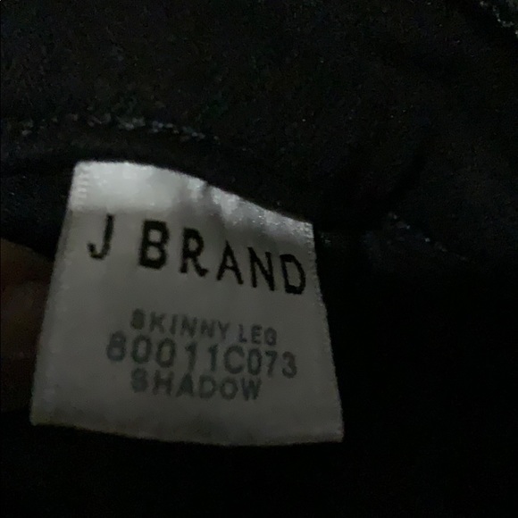 J Brand “shadow” black like new jeans! - Picture 3 of 3